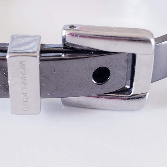 Michael Kors Astor Buckle Bangle - Gun Metal - Picture 4 of 13